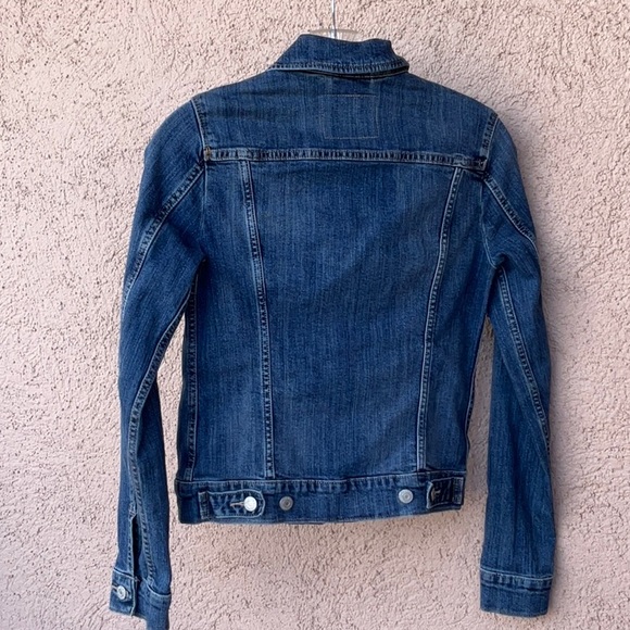 Levi’s Women’s Sweet Jane Original Trucker Blue Dark Wash Denim Jean Jacket xs - Picture 4 of 8